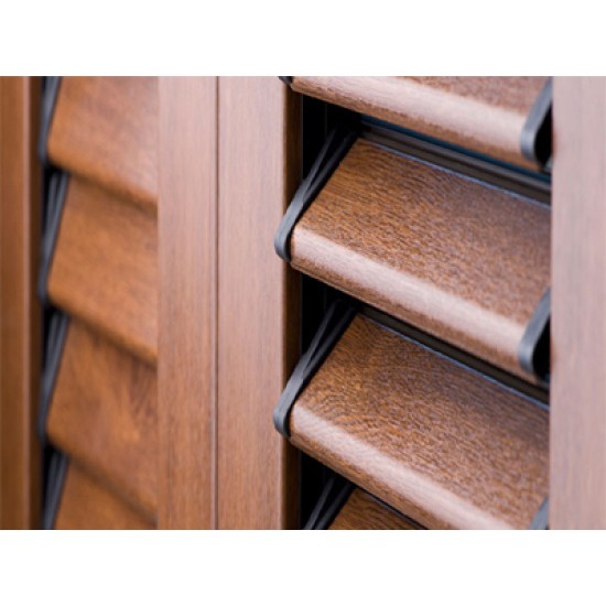 Πατζουρια Συνθετικα με κινητη περσιδα