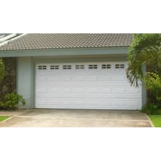 Γκαραζοπορτες  σπαστες  οροφης με φεγγιτη ταμπλαδωτες, Πορτα γκαραζ στην  Λυκοβρυσση  Αθηνα 