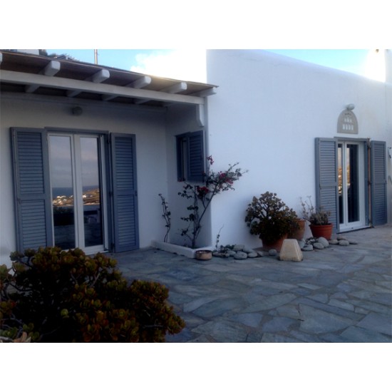 Συνθετικα PVC κουφωματα στην Μυκονο