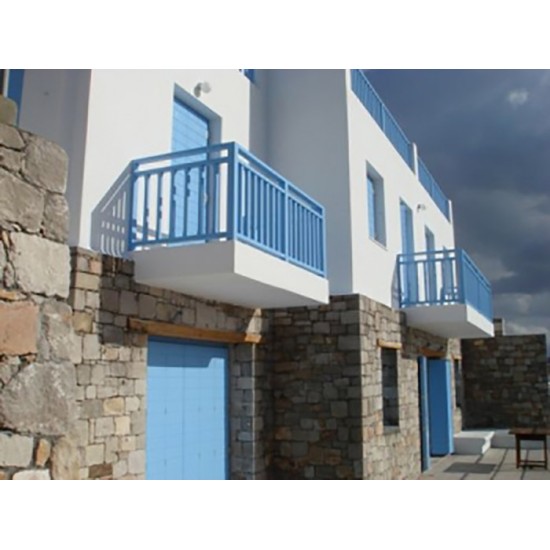 Ξυλινα Ενεργειακα Κουφωματα , Παραδοσιακα Νησωτικα παραθυρα, πατζουρια, μπαλκονοπορτες στον Αδαμαντα Μηλου