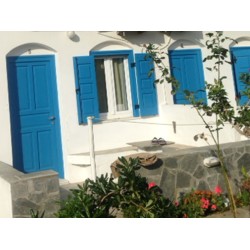 Ξυλινα κουφωματα στο Ξενοδοχειο Αφροδιτη στις Καμαρες Σιφνου - ΣΙΦΝΟΣ