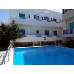 Συνθετικα κουφωματα Kommerling pvc ενεργειακα  στα studios "Μελτεμι "στην Μηλο