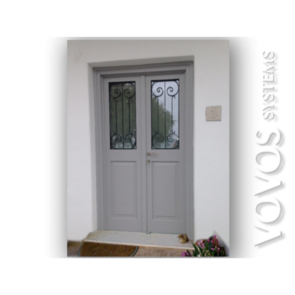 Ξυλινα Κουφωματα Παραδοσιακα, Πορτα Εισοδου Ταμπλαδωτη Διφυλλη στα "studios Νεφελη" στα Πολωνια Μηλος