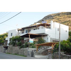 Συνθετικα ενεργειακα Κουφωματα Kommerling - Κουφωματα  στο Ξενοδοχειο "Οασις " στην Κεα