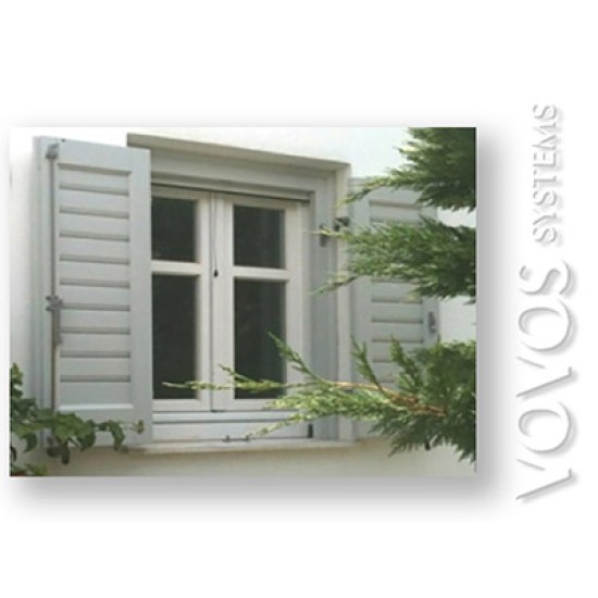 Ξυλινα κουφωματα, Ξυλινο παραθυρο με πατζουρι σχεδιο φυλλαρακι γερμανικο στο Ραμμο- Σεριφος