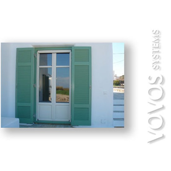 Ξυλινα Κουφωματα, Μπαλκονοπορτα με τραβερσες & ξυλινα πατζουρια, σχεδιο γαλλικο φυλλαρακι στα Κυθηρα