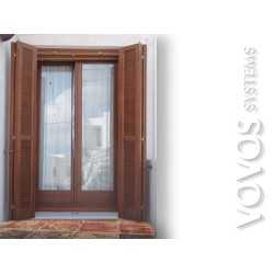 Ξυλινα Κουφωματα Ενεργειακα, Πατζουρια Σπαστα Τετραφυλλα & Μπαλκονοπορτα ξυλινη Νιαγκον βερνικι στην Βυτινα Αρκαδιας