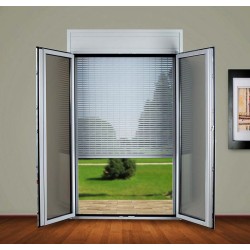 Ρολα  Επικαθημενα Ασφαλειας Ηλεκτροκινητα - με προφιλ Αερισμου,  Επικαθημενα Ρολα  Μπαλκονοπορτας  σε σπιτι  στην Ανοιξη  Αθηνα Αττικη