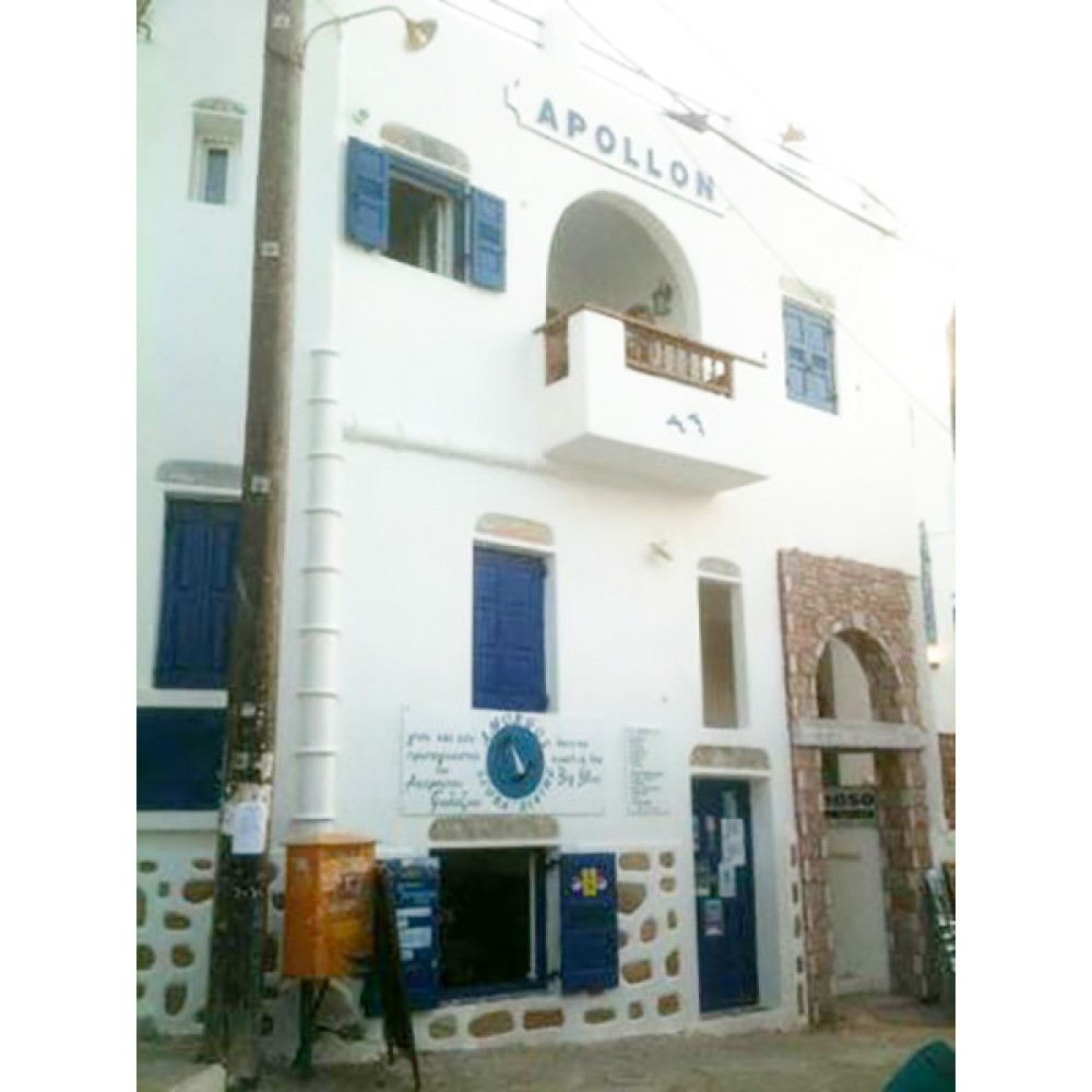 Ξυλινα Kουφωματα , Ξυλινα κουφωματα  στο Ξενοδοχειο "APOLLON "στην ΑΜΟΡΓΟ