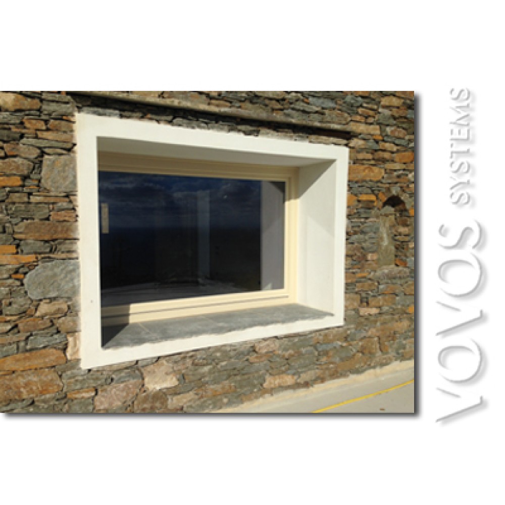 Ξυλινο μονοκομματο  παραθυρο για ωραια θεα