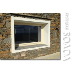 Ξυλινο μονοκομματο  παραθυρο για ωραια θεα