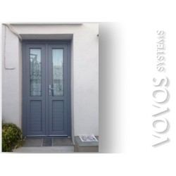 Συνθετικα κουφωματα Kommerling , Παραδοσιακη  pvc  Πορτα  διφυλλη ραμποτε με τζαμια στον Πορο Τροιζήνιας 