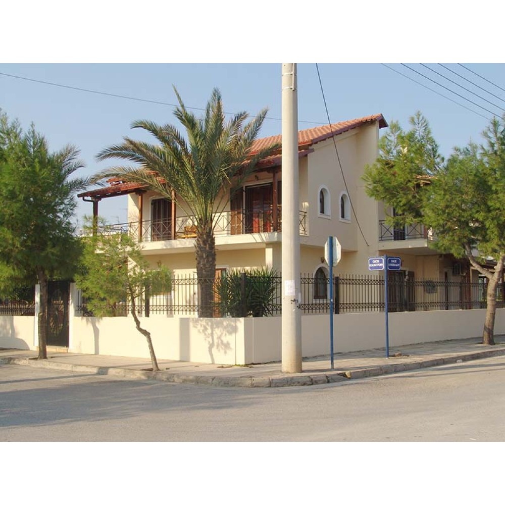 Γερμανικα Συνθετικα Κουφωματα Kommerling , κατοικια στην Ελευσινα