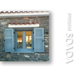 Κουφωματα pvc  με πατζουρι φυλλαρακι  & ενεργειακο παραθυρο σε πετρινο σπιτι