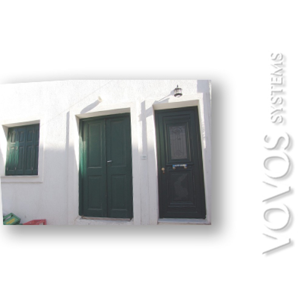 Παραδοσιακα PVC κουφωματα σε χρωμα  κυπαρισσι στο Σιγρι Μυτιληνης