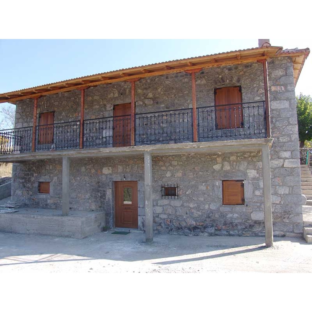 Kommerling Ενεργειακα Συνθετικα Κουφωματα , Pvc παραδοσιακα κουφωματα απομιμηση Ξυλου για πετρινα σπιτια στη Σιλιμνα Αρκαδιας