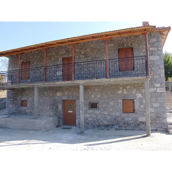 Kommerling Ενεργειακα Συνθετικα Κουφωματα , Pvc παραδοσιακα κουφωματα απομιμηση Ξυλου για πετρινα σπιτια στη Σιλιμνα Αρκαδιας