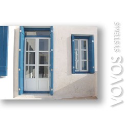 Ξυλινα κουφωματα , Παντζουρια ραμποτε Καθετα σε Μπαλκονοπορτα με σταθερο φεγγιτη διφυλλη  στην Φολεγανδρο